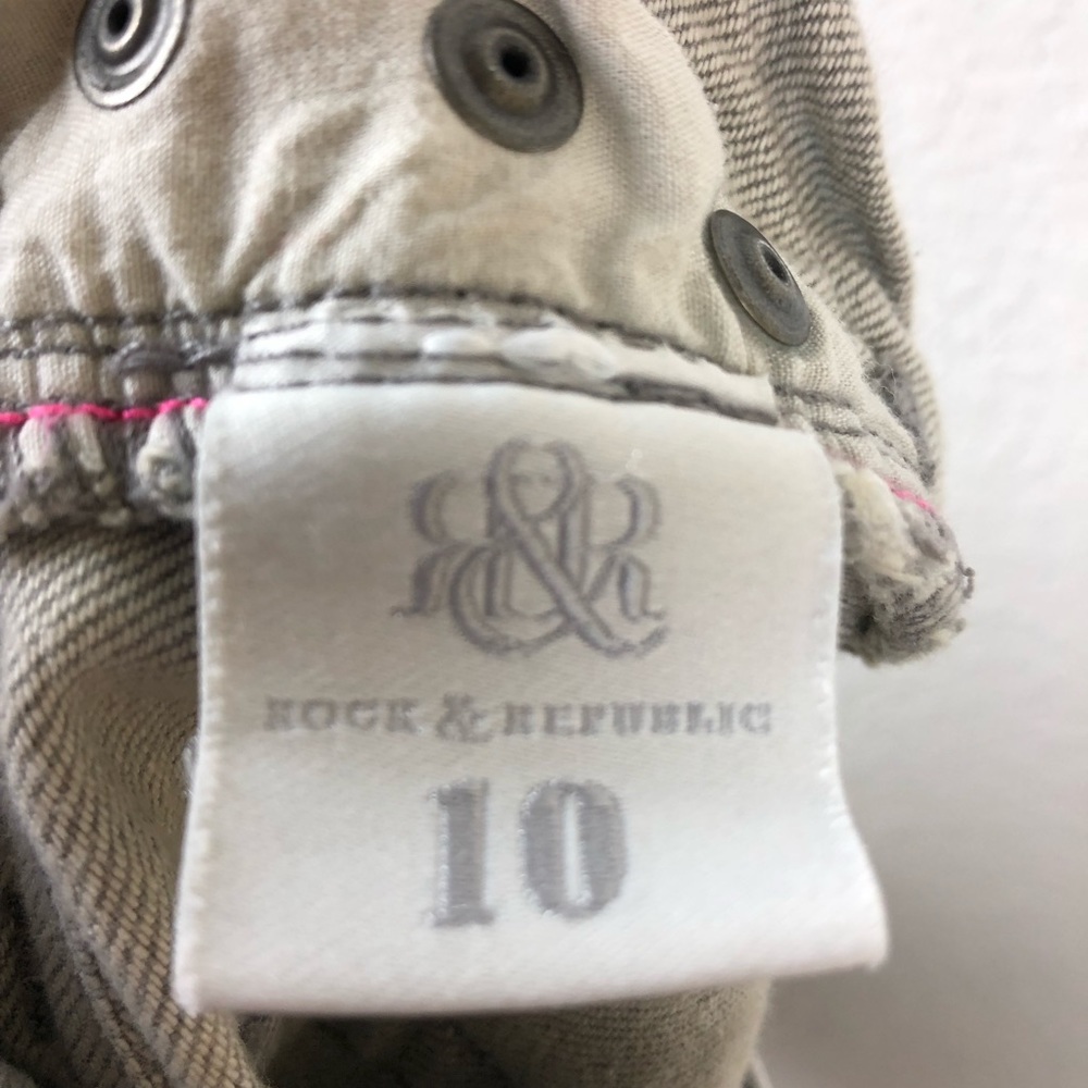 Rock & Republic Womens Jean Shorts, Gray Size 10 - Picture 8 of 8